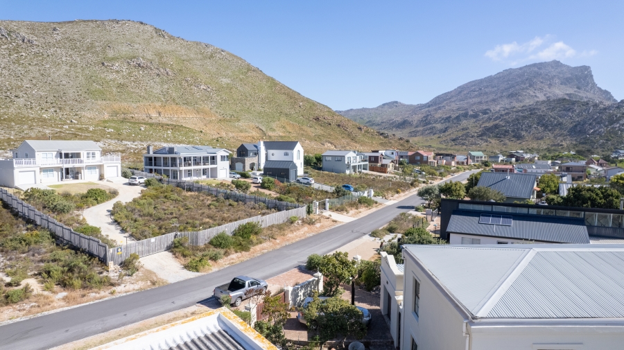 4 Bedroom Property for Sale in Pringle Bay Western Cape